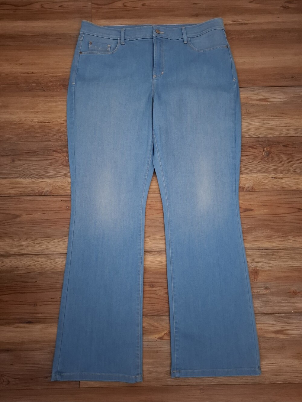 NYDJ Barbara Bootcut Jeans 18W Light Blue